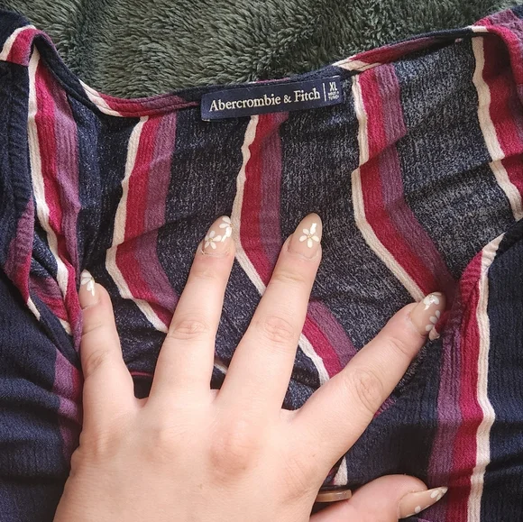 Pattern crop top - Picture 1 of 2